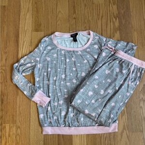 💚 Valentine’s Day Loungewear set 💚